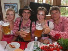 Traveling in Germany? Here’s How to Use Dating Apps to Meet New People